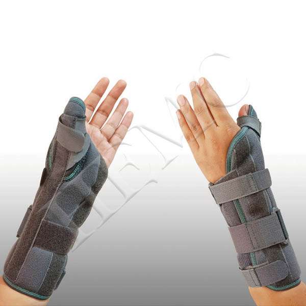 COCK-UP SPLINT WITH THUMB SUPPORT